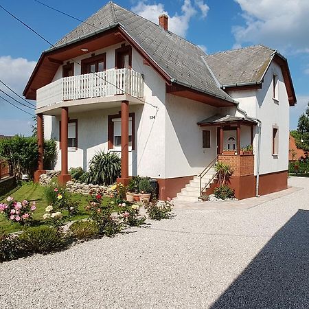 Villa Nora Хевіз Екстер'єр фото